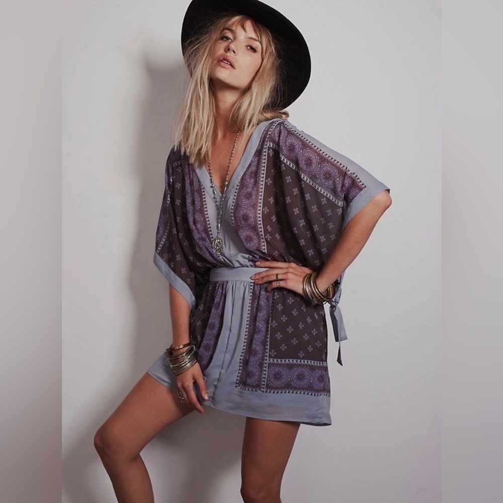 Free People Kimono Print Boho Festival Tunic Mini Dress XS Grey and Purple EUC